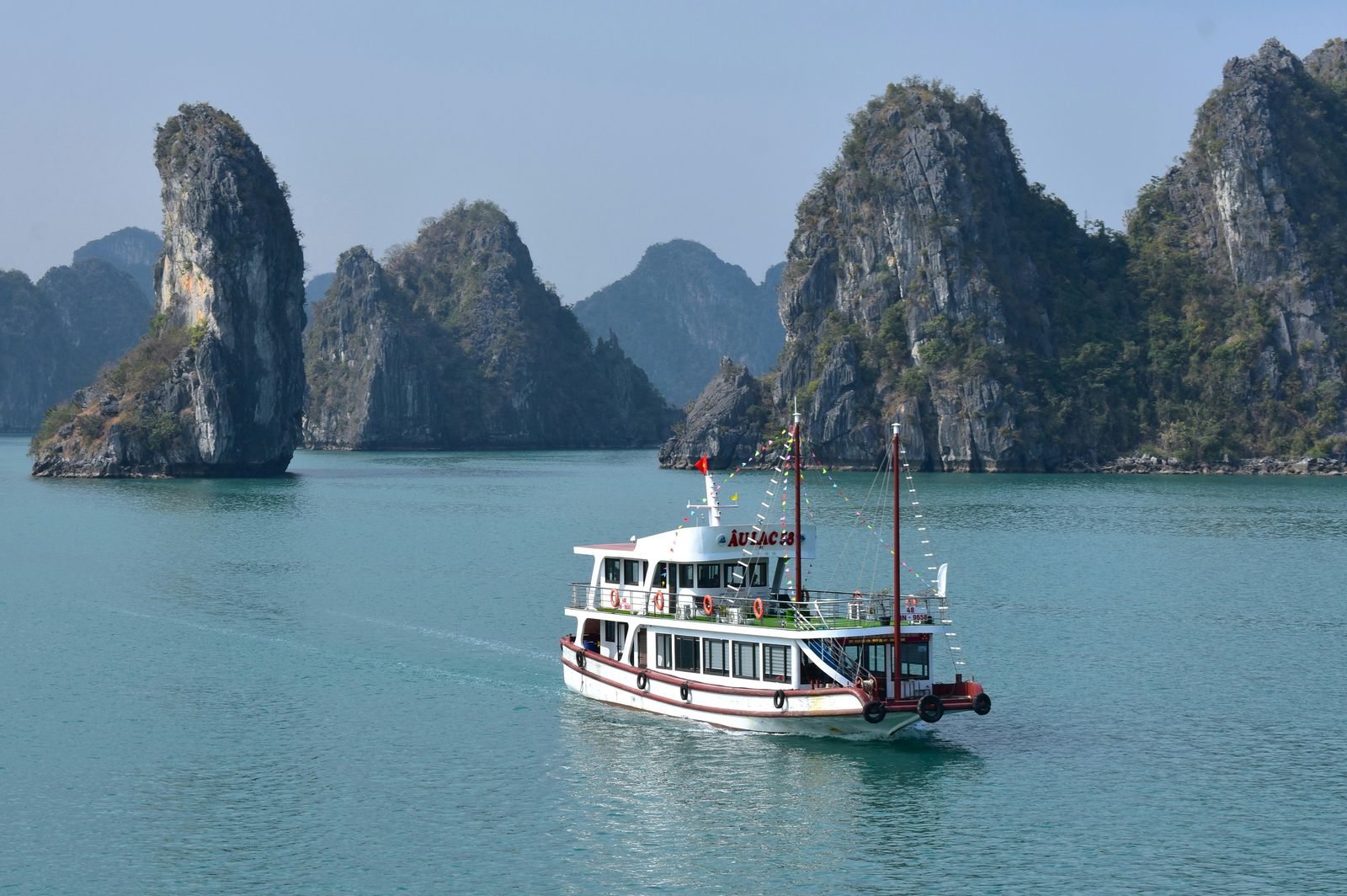 Ha Long Bay